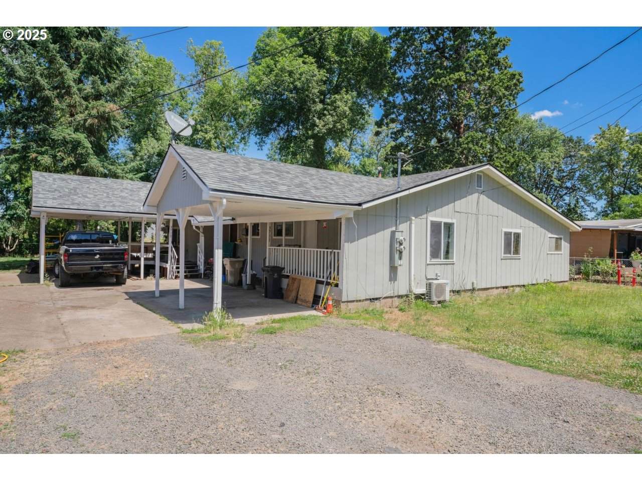 3711 Earl Ave - Photo 1