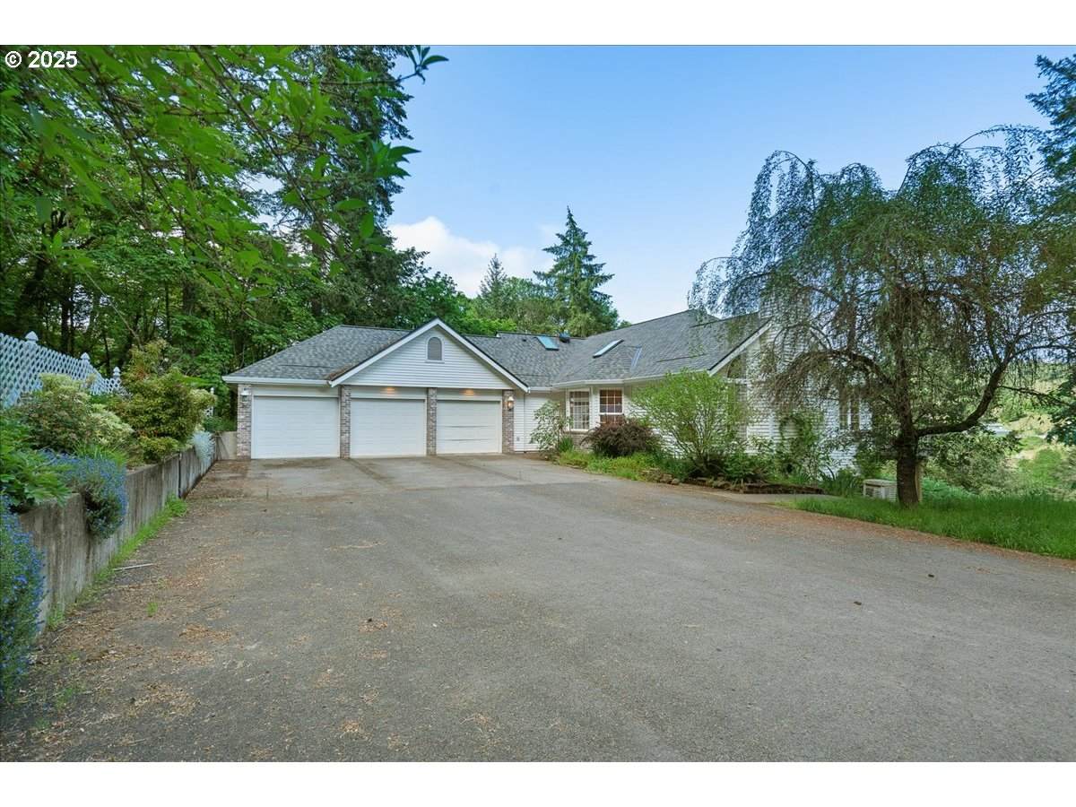 21470 Eagle Point Rd - Photo 1