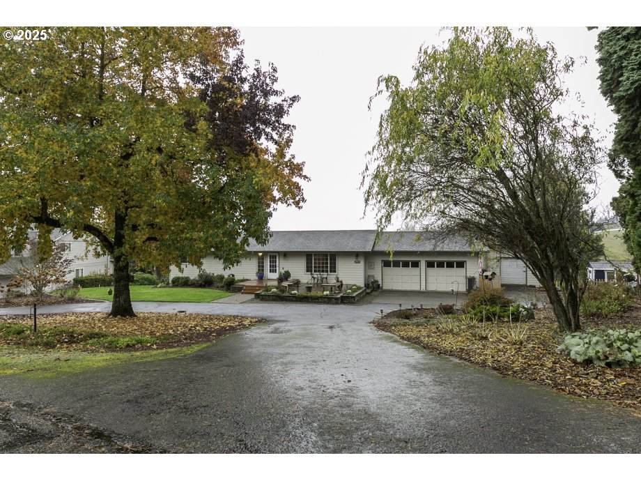 https://bt-photos.global.ssl.fastly.net/portland/orig_boomver_1_502140963-2.jpg