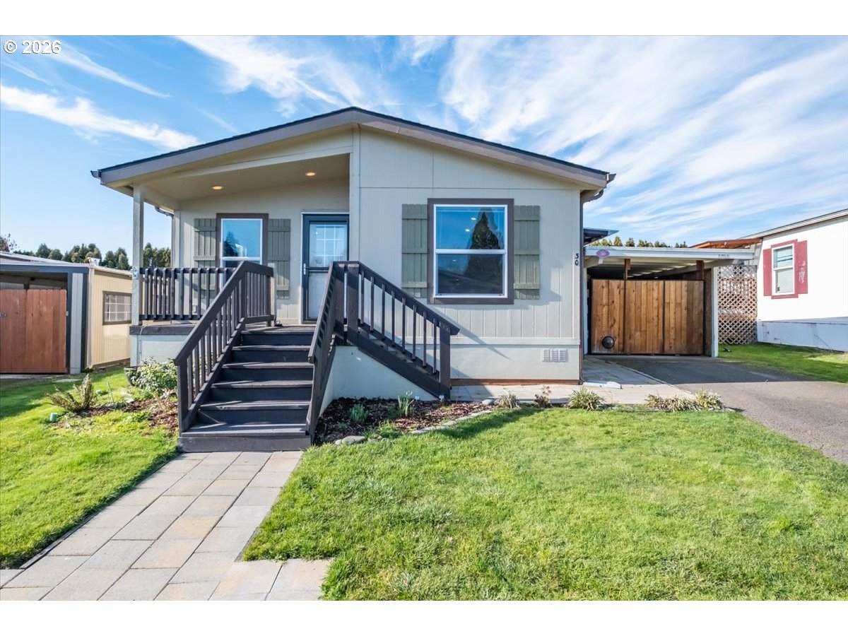 830 Main St - Photo 1