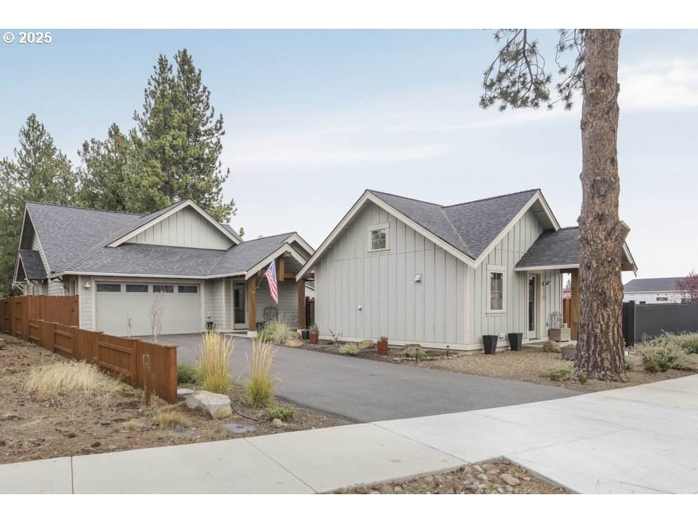 110 Heising Dr - Photo 1