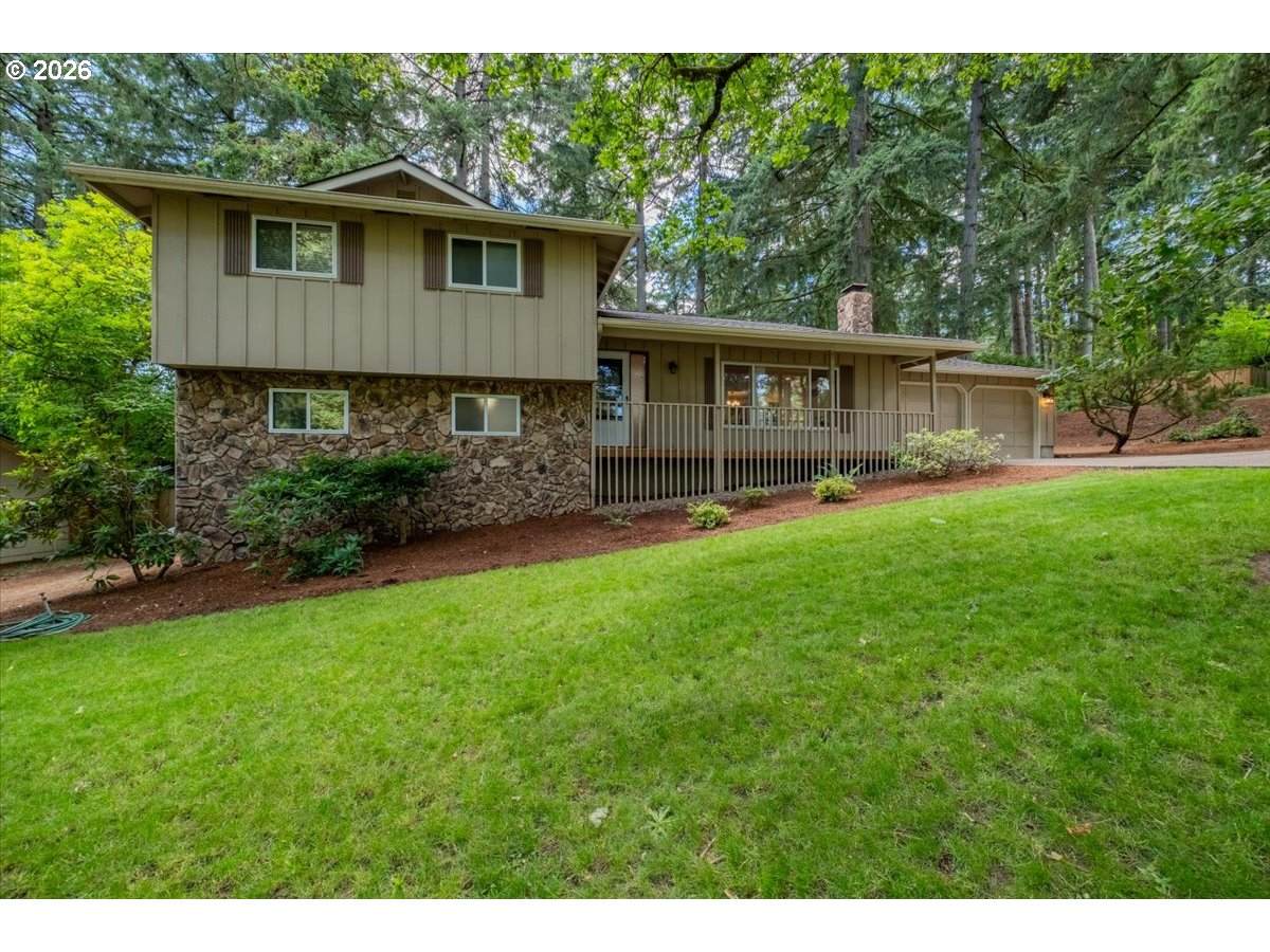 3850 Elmwood Dr - Photo 1