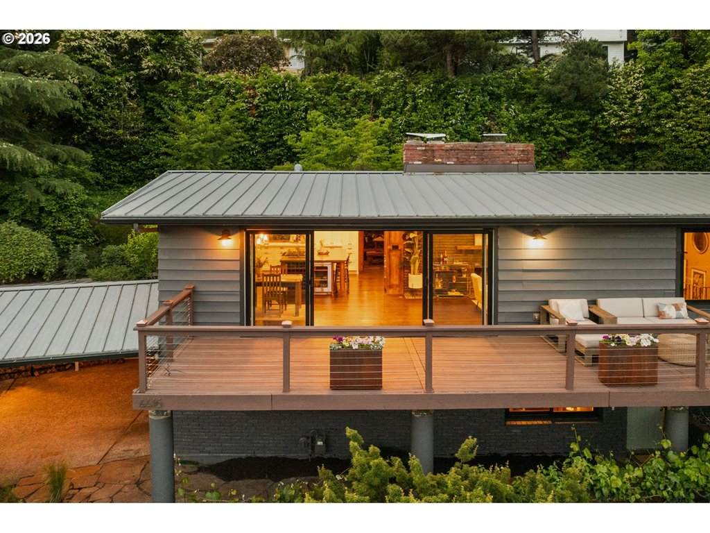 4416 Chesapeak Ave - Photo 1