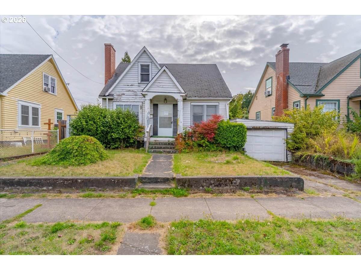 1782 Capitol St - Photo 1