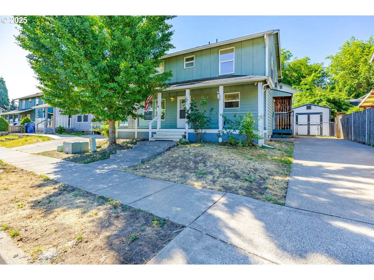 3214 Coraly Ave - Photo 1