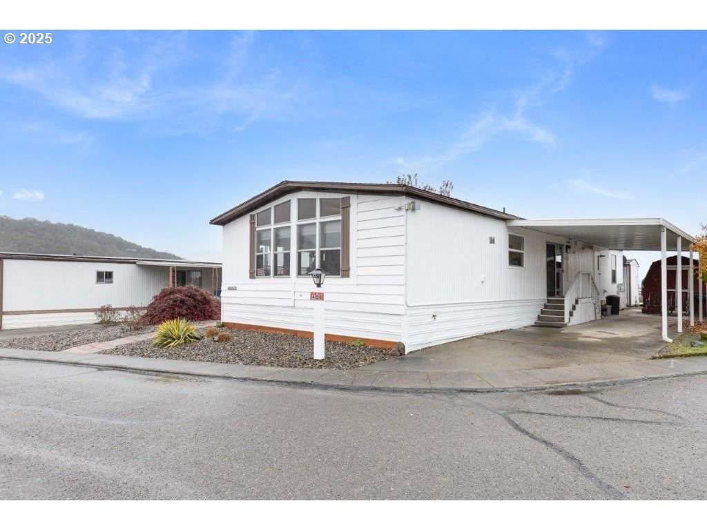 406 Shadow Ranch Ln - Photo 1