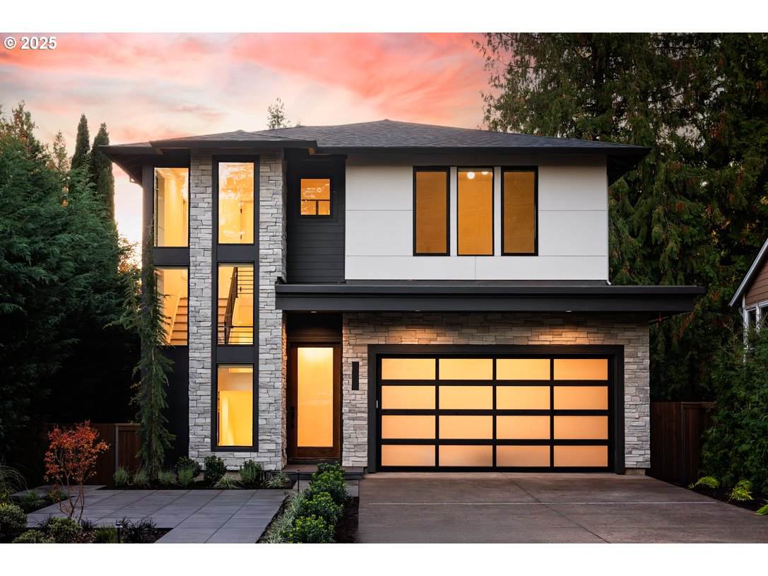 116 6TH St - Photo 1