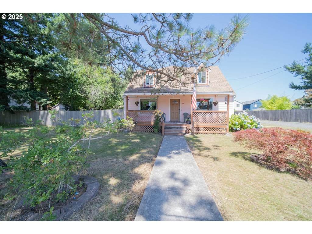 3689 14TH St - Photo 1