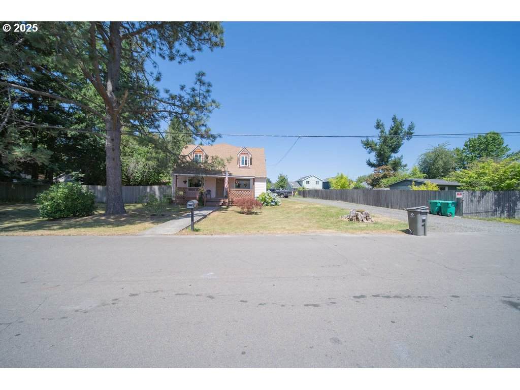 https://bt-photos.global.ssl.fastly.net/portland/orig_boomver_1_580684033-2.jpg