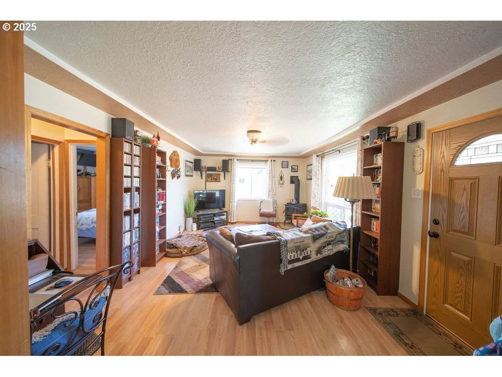 https://bt-photos.global.ssl.fastly.net/portland/orig_boomver_1_580684033-2.jpg