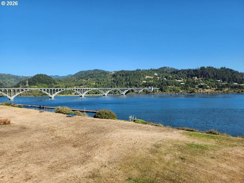 https://bt-photos.global.ssl.fastly.net/portland/orig_boomver_1_600422477-2.jpg