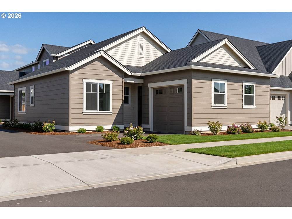 1319 Luna St - Photo 1