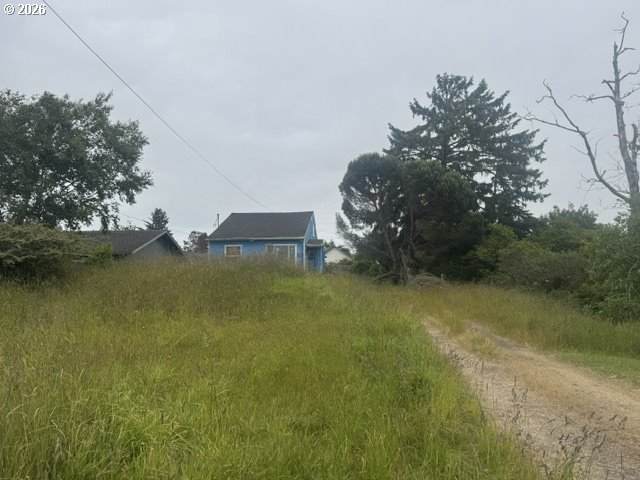 https://bt-photos.global.ssl.fastly.net/portland/orig_boomver_1_619851537-2.jpg