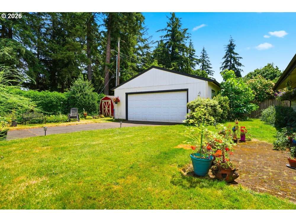 https://bt-photos.global.ssl.fastly.net/portland/orig_boomver_1_621236079-2.jpg