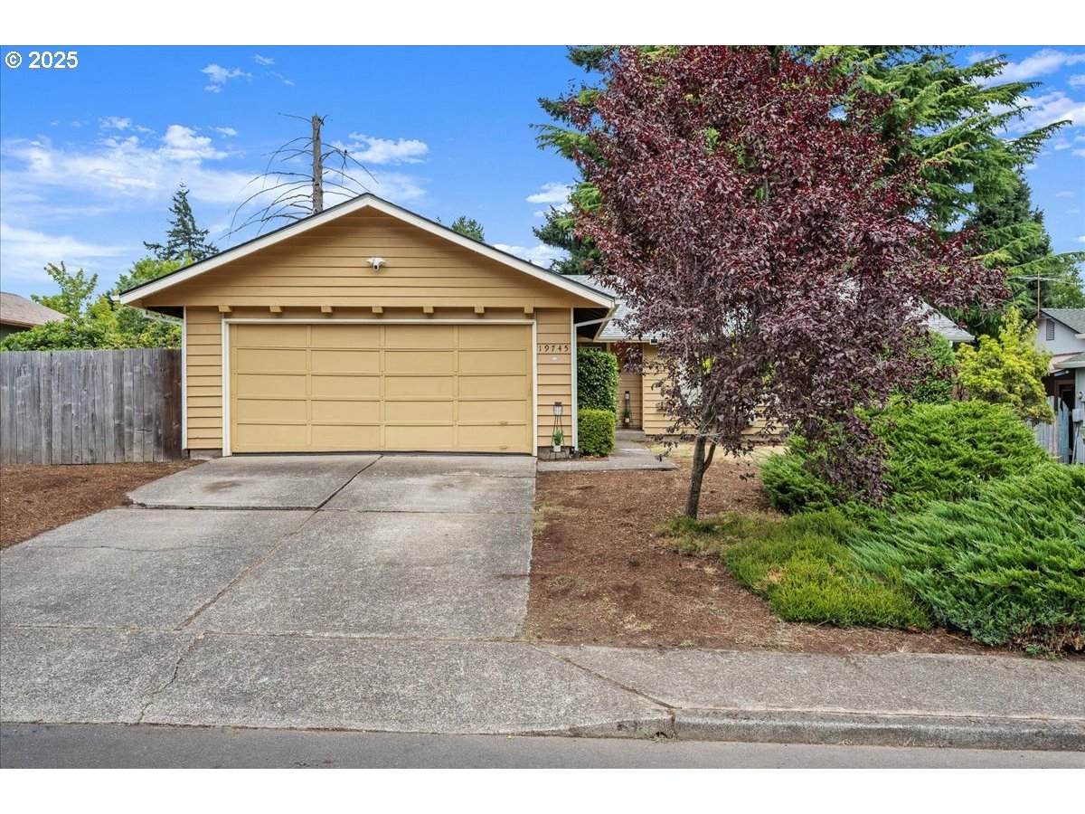 19745 Prospect Ln - Photo 1