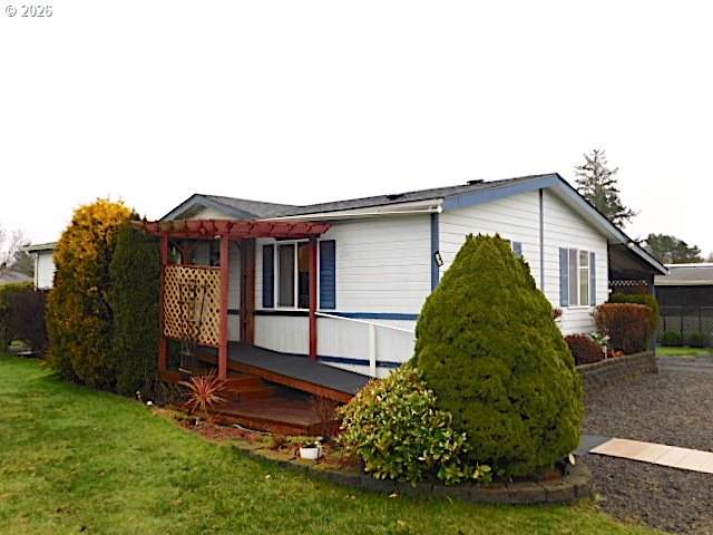 https://bt-photos.global.ssl.fastly.net/portland/orig_boomver_1_655979356-2.jpg