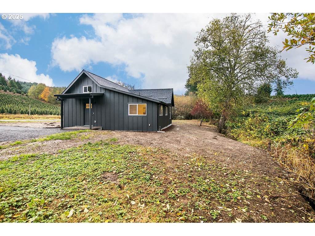 251 Swofford Rd - Photo 1