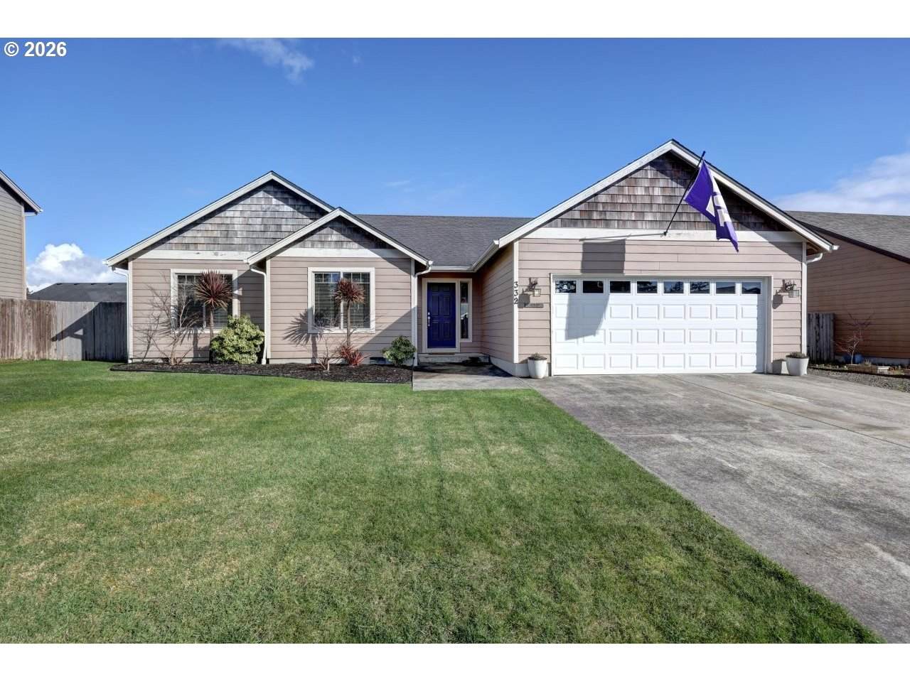 332 Kalmia Ave - Photo 1