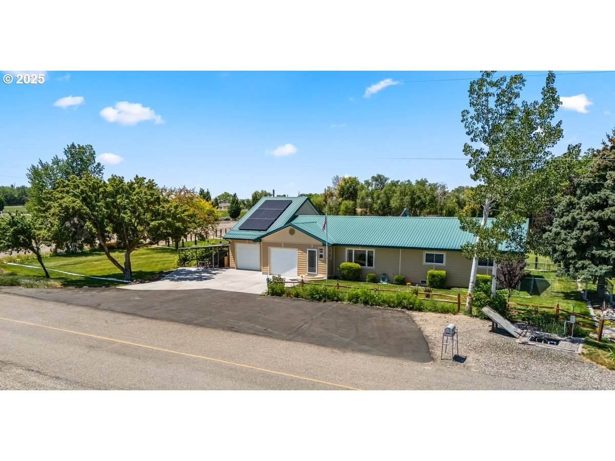 350 Snowmoody Way - Photo 1