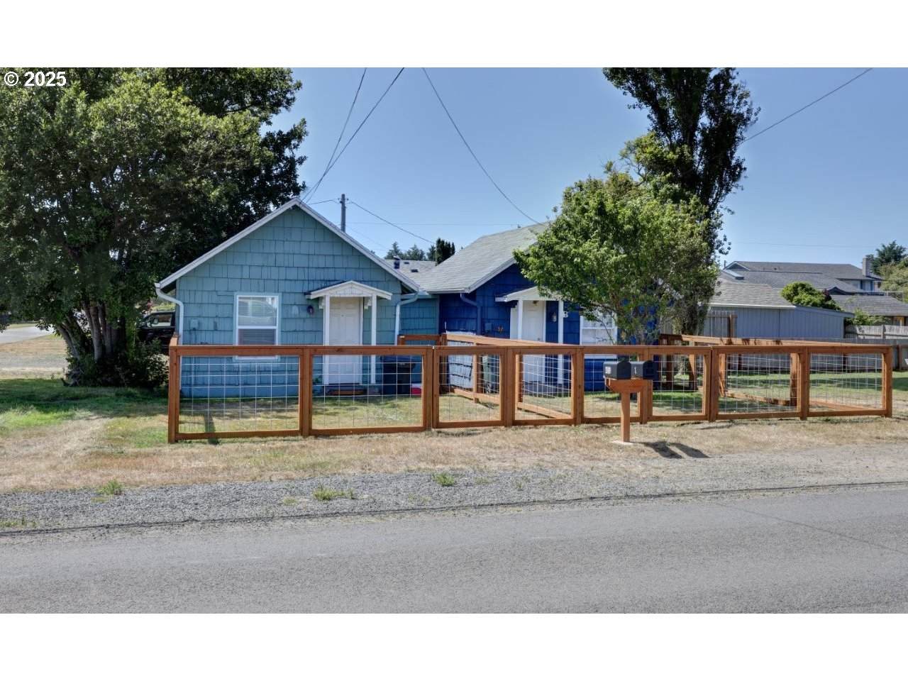 405 Washington Ave - Photo 1