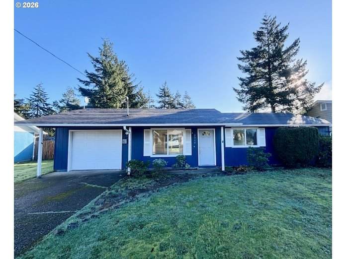 1940 Willow St - Photo 1