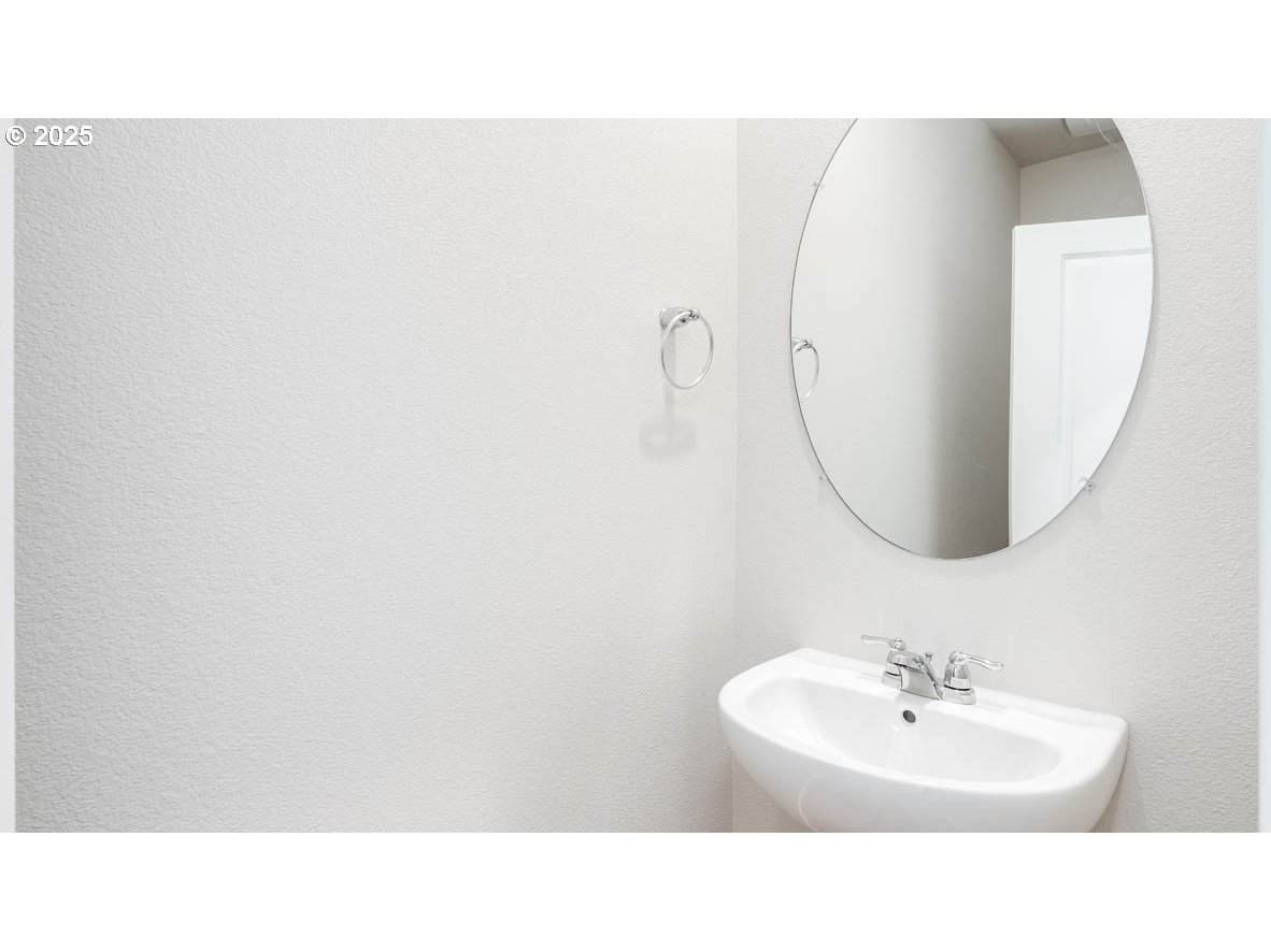 https://bt-photos.global.ssl.fastly.net/portland/orig_boomver_1_688084170-2.jpg
