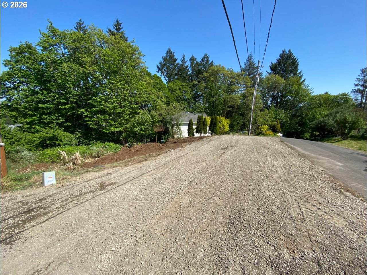 360 View Dr - Photo 1