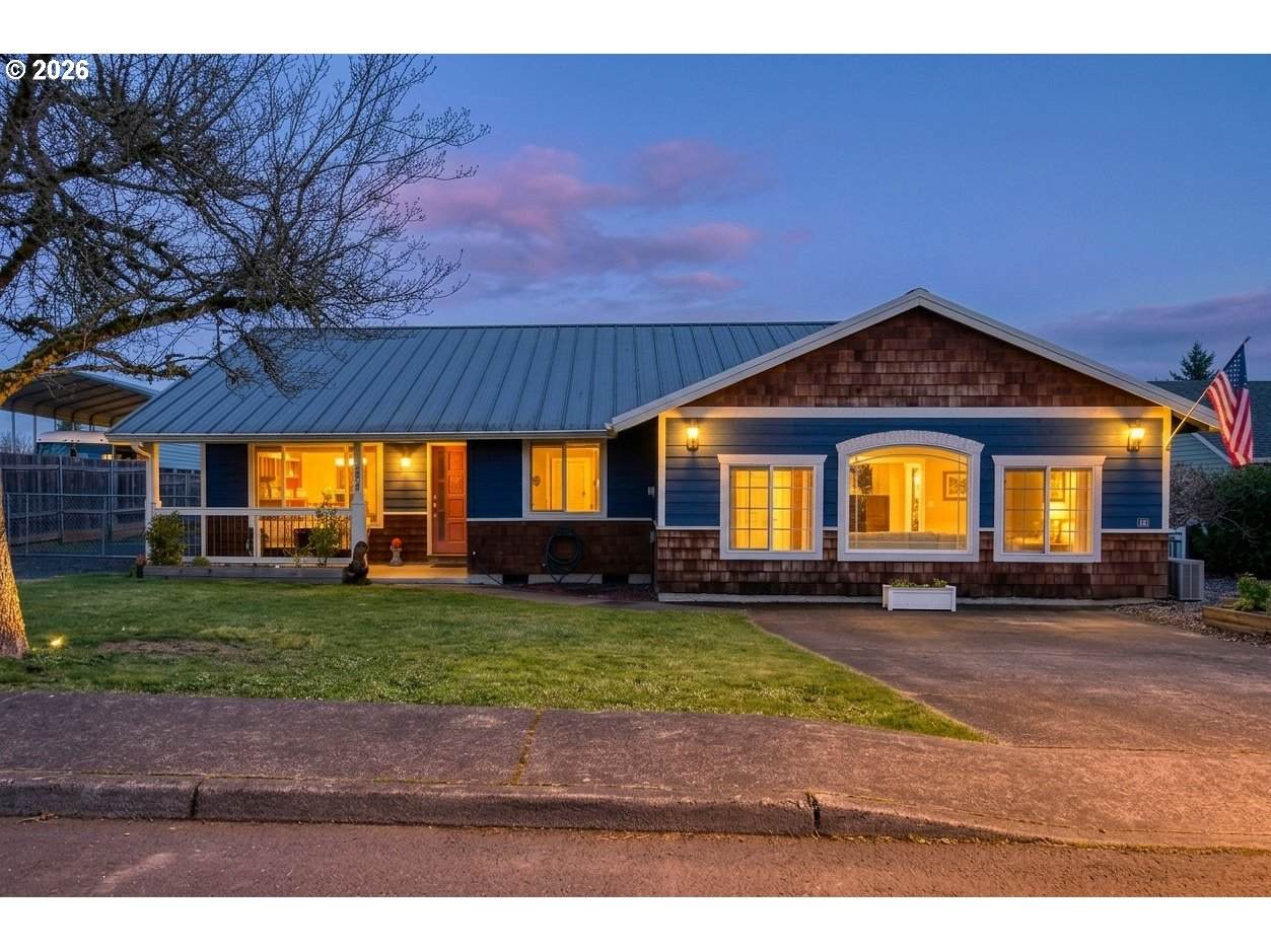 52320 Taylor St - Photo 1