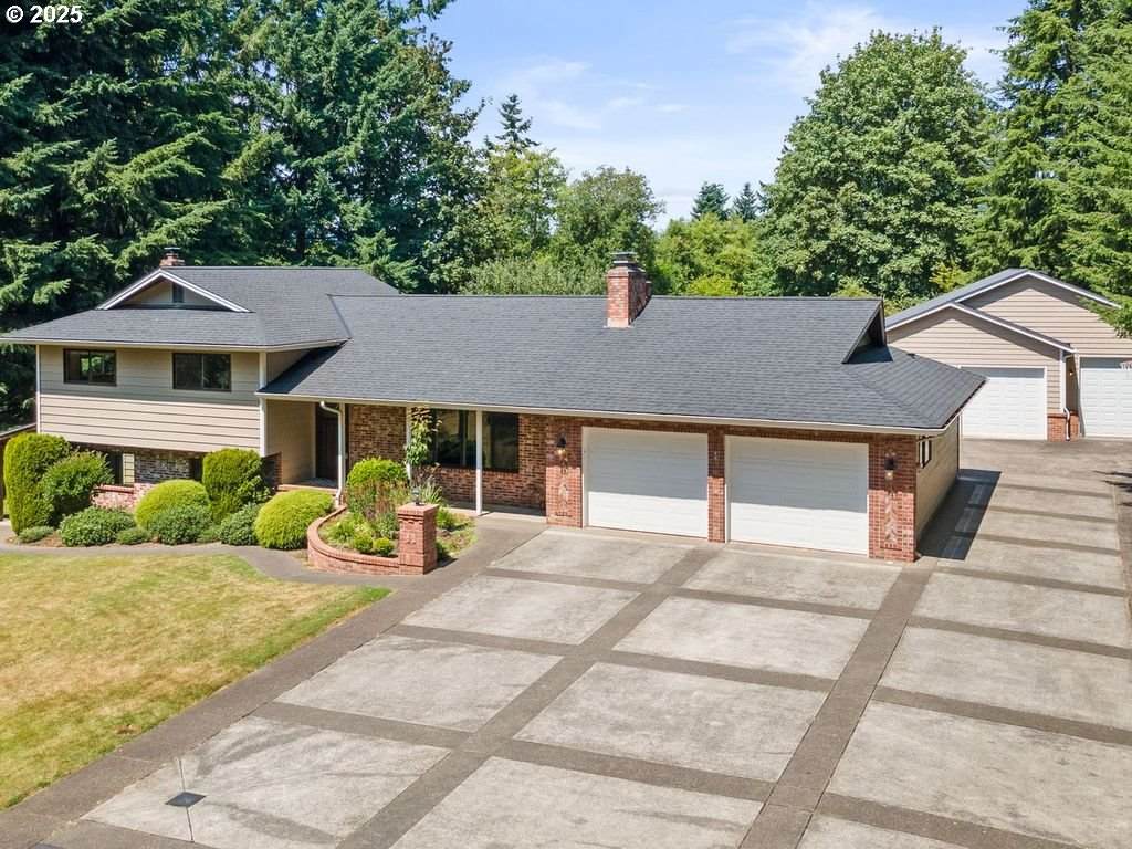 529 Lone Oak Rd - Photo 1