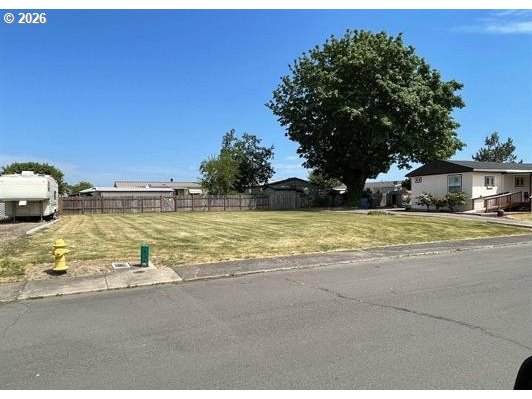 11842 Chateau Dr - Photo 1