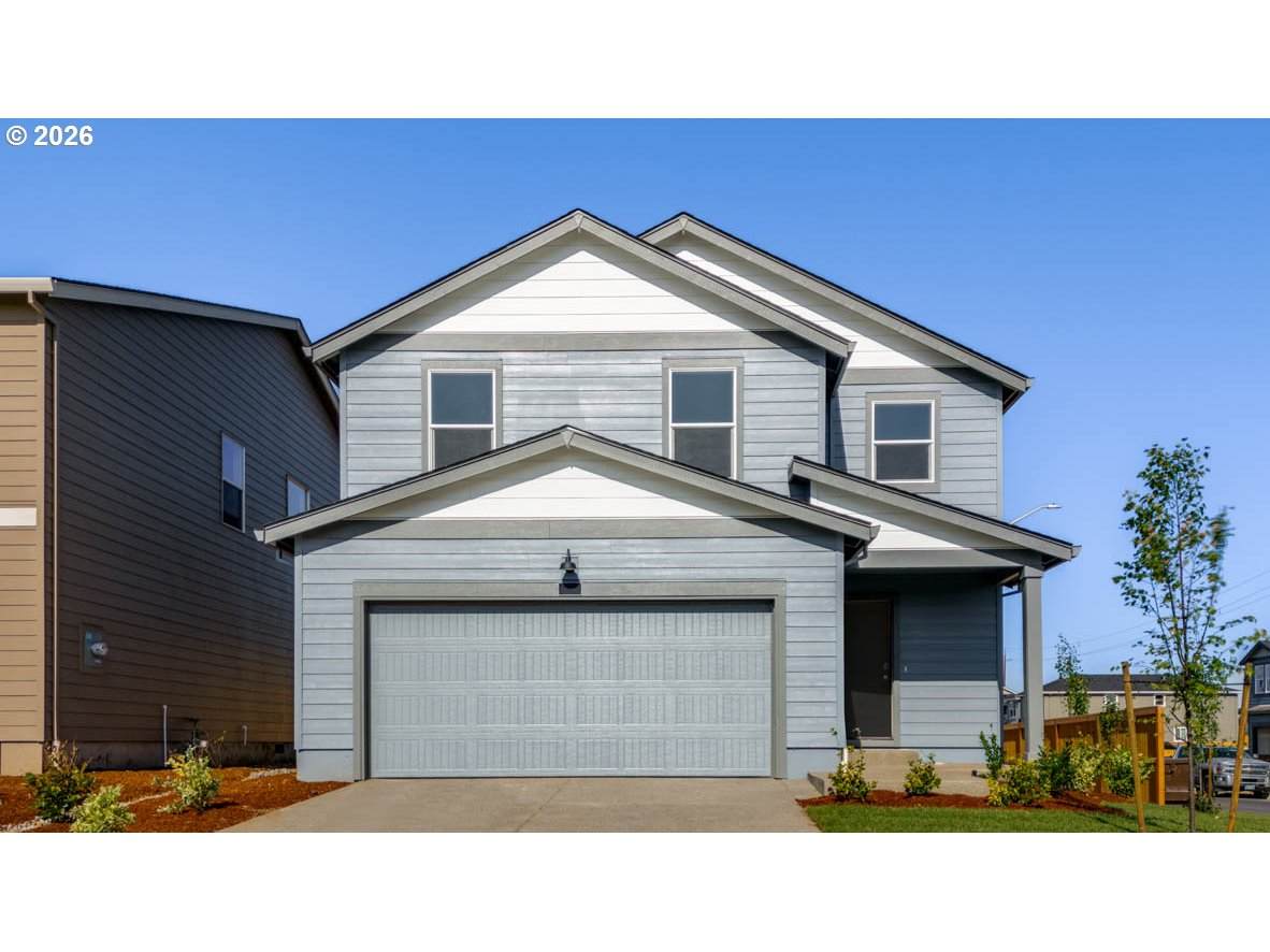 105 Greencrest St - Photo 1