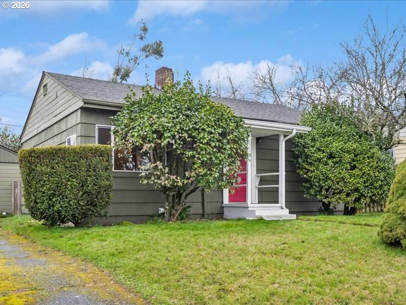 8234 Webster St - Photo 1