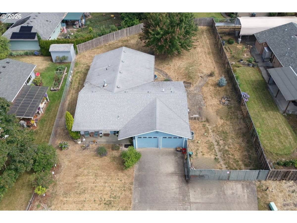 https://bt-photos.global.ssl.fastly.net/portland/orig_boomver_1_711399428-2.jpg