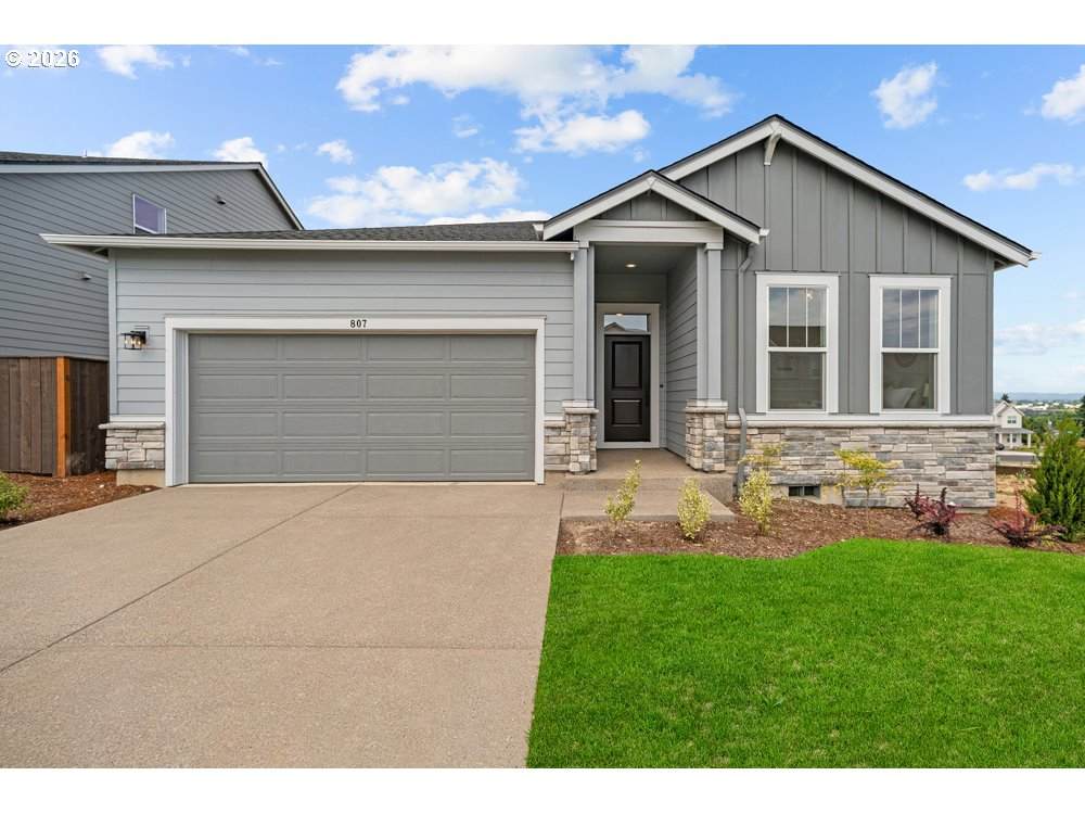 735 Glade Ave - Photo 1