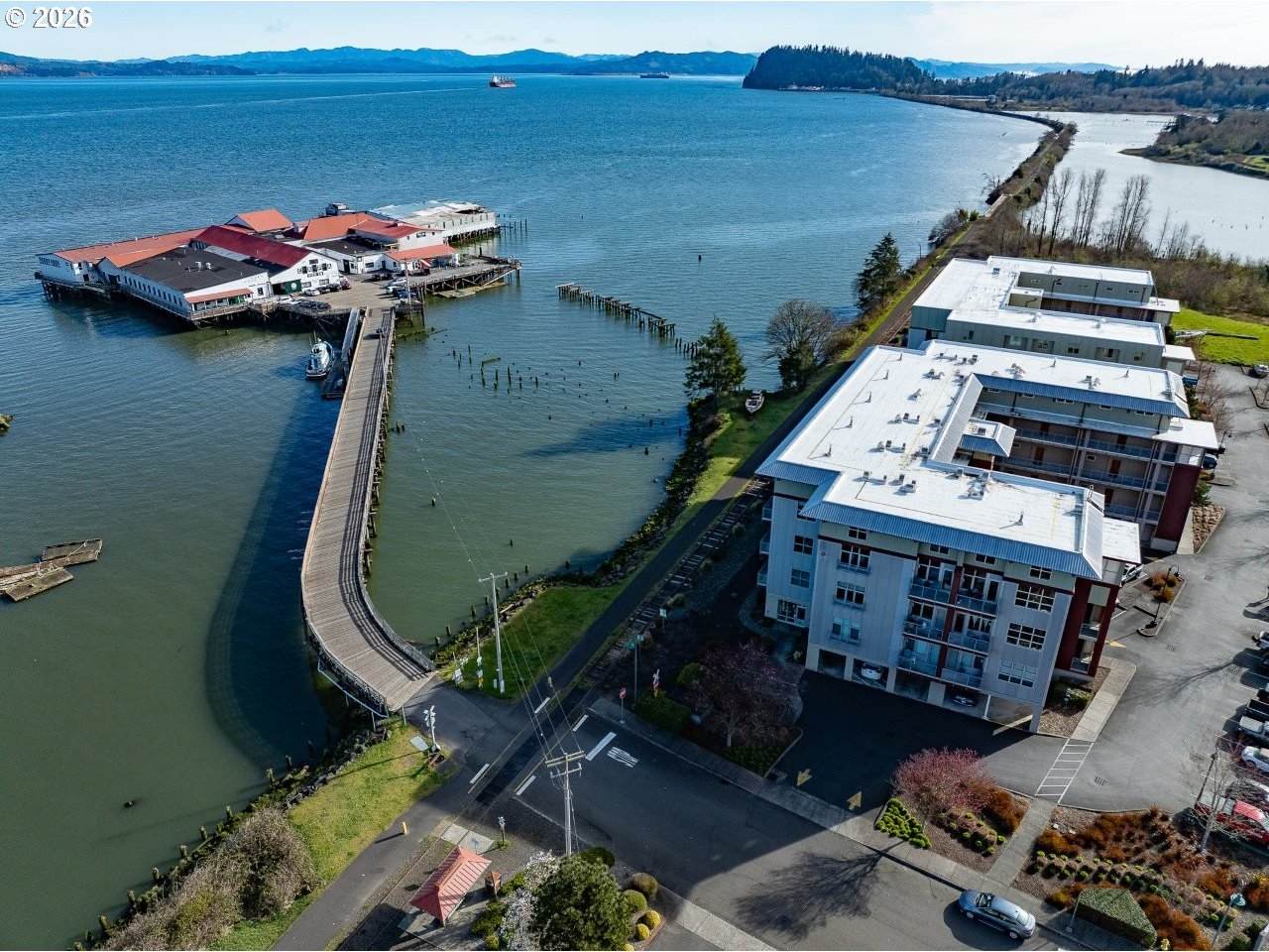 https://bt-photos.global.ssl.fastly.net/portland/orig_boomver_1_723241727-2.jpg