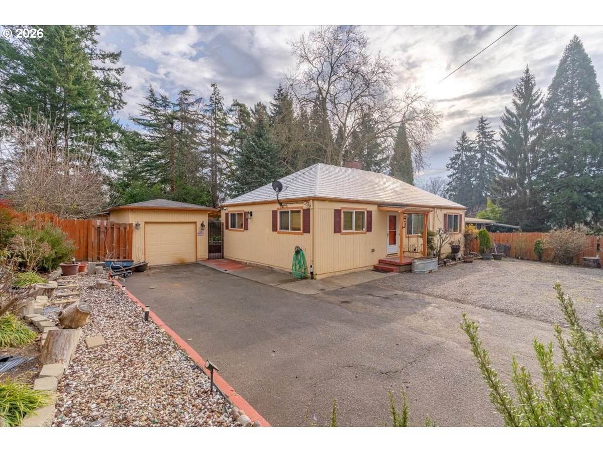 3330 87TH Ave - Photo 1