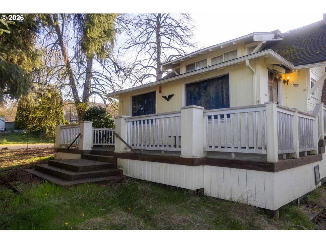 7801 162ND Ave - Photo 1