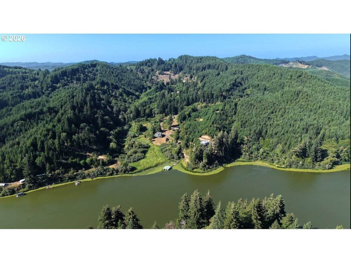 https://bt-photos.global.ssl.fastly.net/portland/orig_boomver_1_745518419-2.jpg