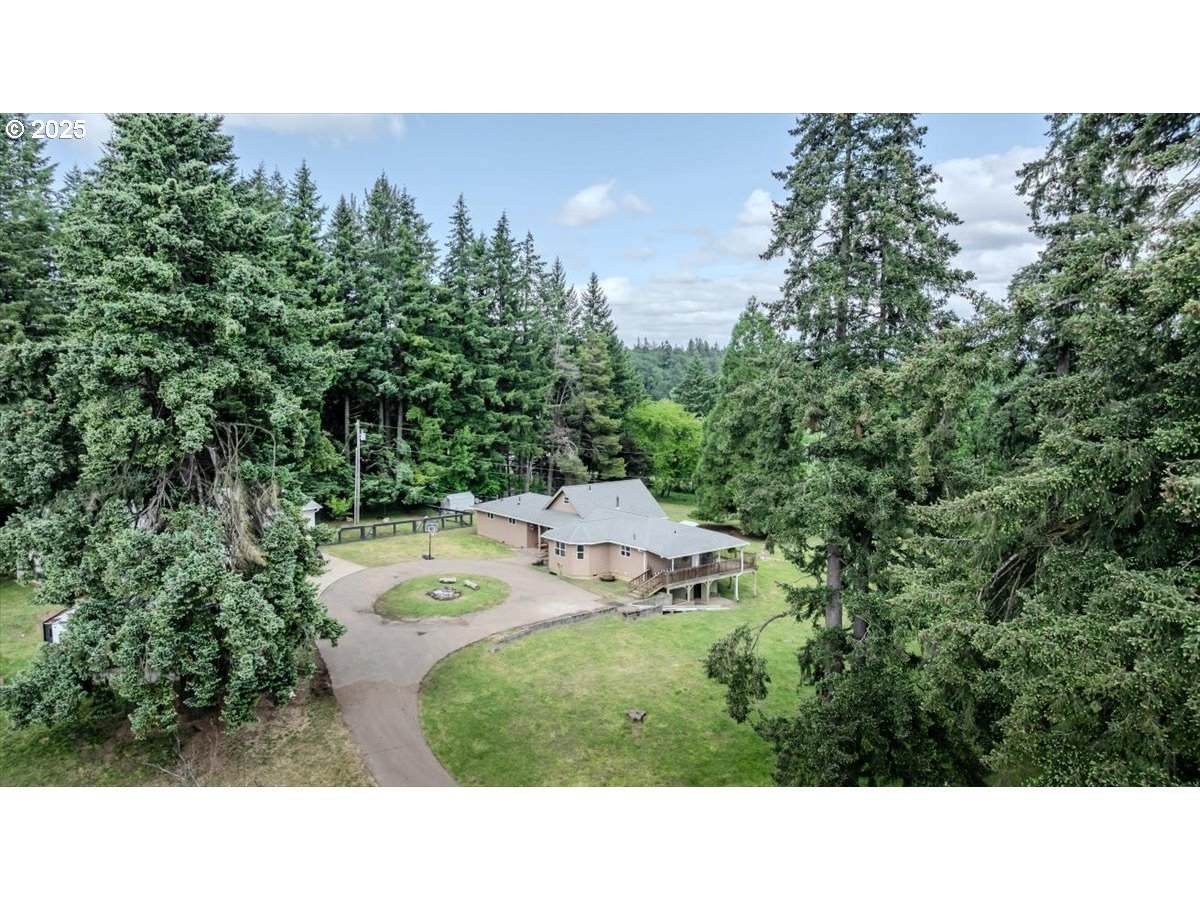 8680 Aumsville Hwy - Photo 1
