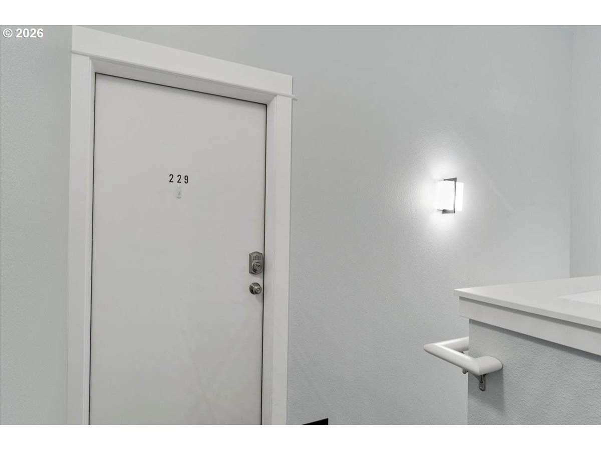 https://bt-photos.global.ssl.fastly.net/portland/orig_boomver_1_757802231-3.jpg