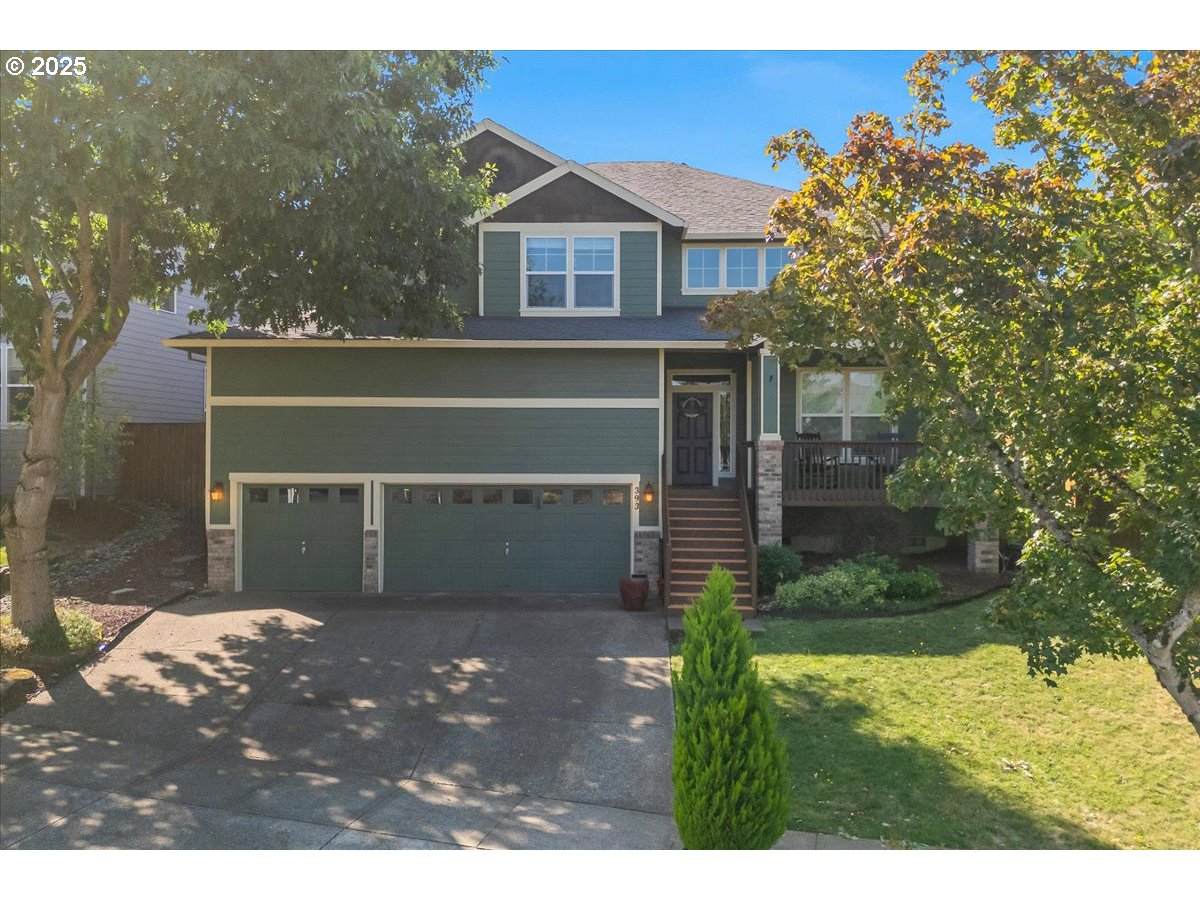 393 Stellers Eagle St - Photo 1