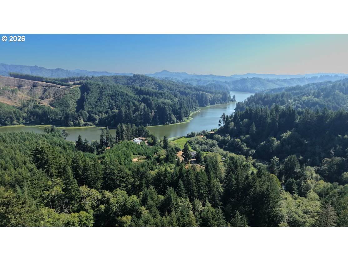 https://bt-photos.global.ssl.fastly.net/portland/orig_boomver_1_799661856-2.jpg