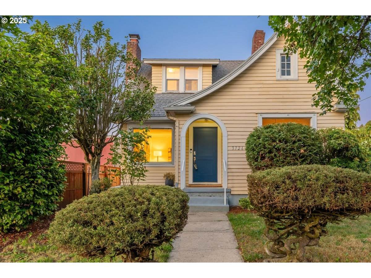 3726 77TH Ave - Photo 1