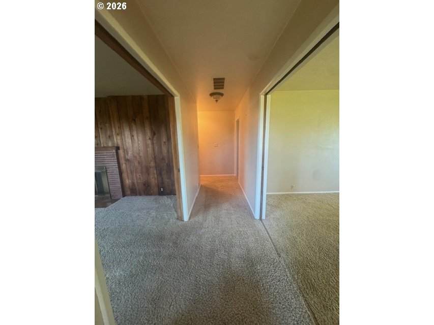 https://bt-photos.global.ssl.fastly.net/portland/orig_boomver_2_136151767-2.jpg