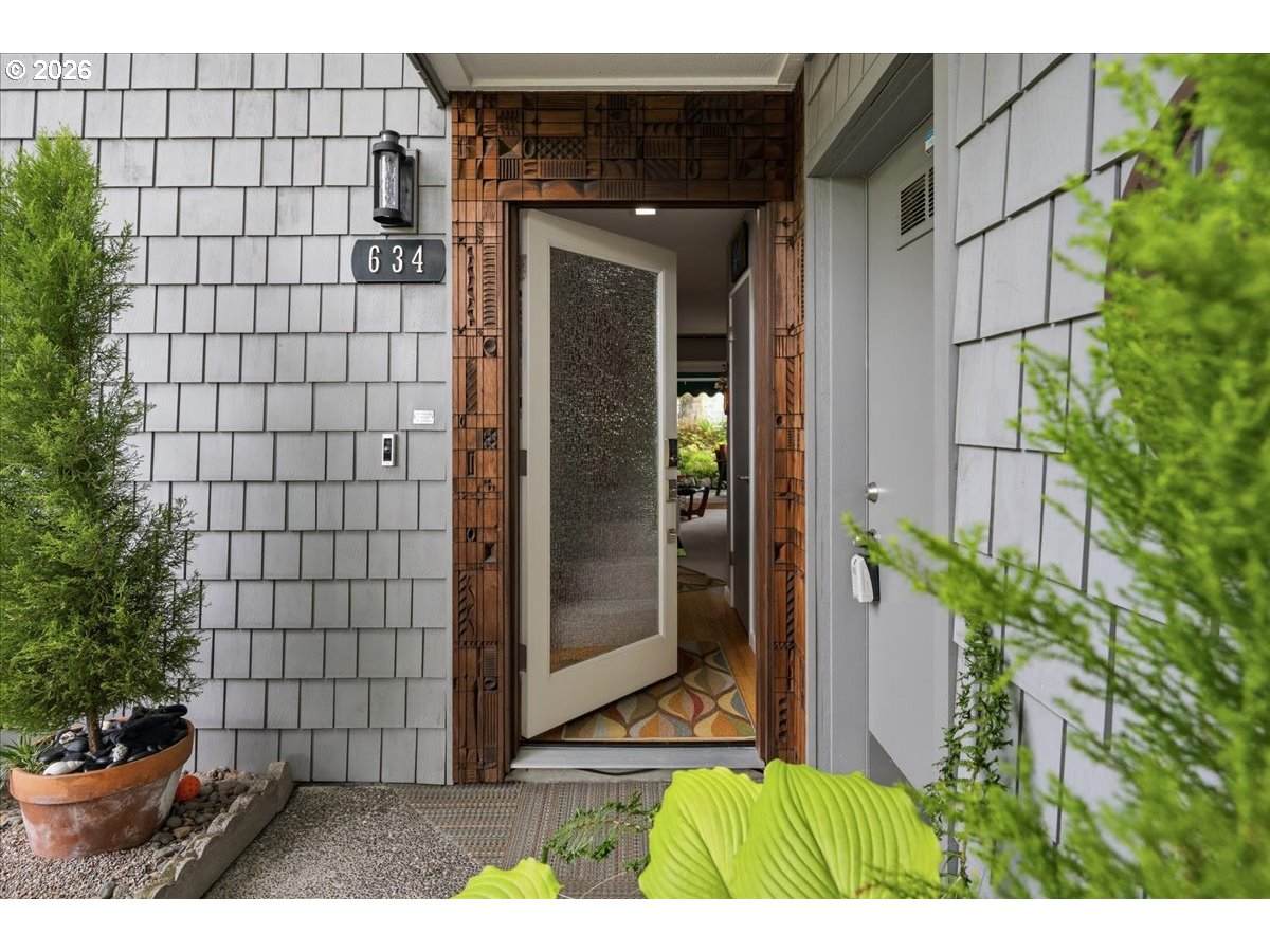 https://bt-photos.global.ssl.fastly.net/portland/orig_boomver_2_176044528-2.jpg