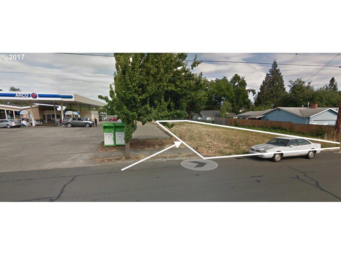 1821 Hawthorne St - Photo 1