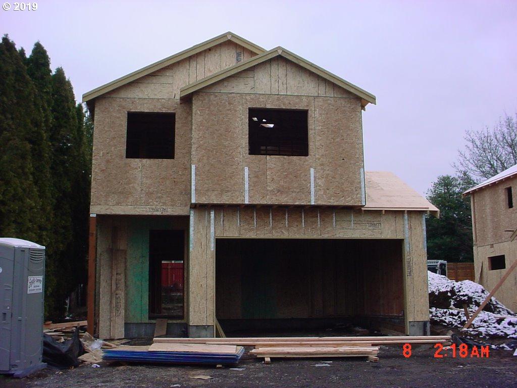 422 Kelly Ave - Photo 1