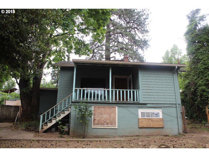 12912 Mcloughlin Blvd - Photo 1