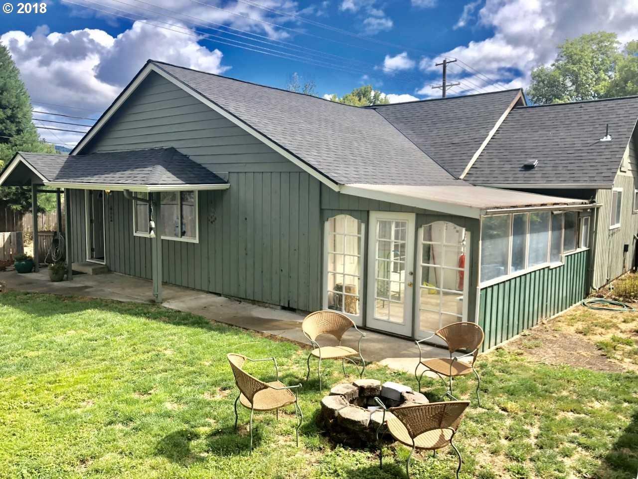 6395 Main St - Photo 1