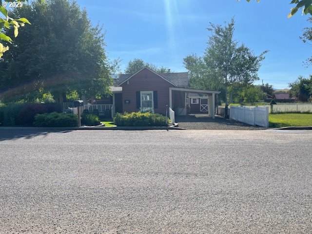 404 Depot St - Photo 1